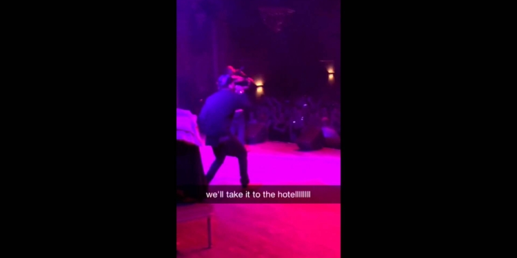 (Video) #HOTSUMMER2015: Snapchat Story