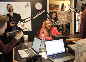 (In Studio) Tinashe w/ Ryan & Krissy In The Morning