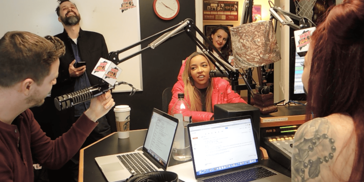 (In Studio) Tinashe w/ Ryan & Krissy In The Morning