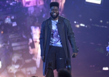 (Video) Khalid Sings Karaoke at a San Antonio BBQ Restaurant