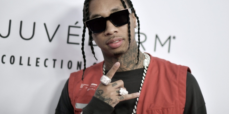 (Video) Tyga Releases His Video for “Lightskin Lil Wayne”