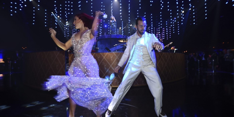 (News) Dancing With the Stars 2019 Cast Revealed! It Includes a Hot Summer 2019 Artist!