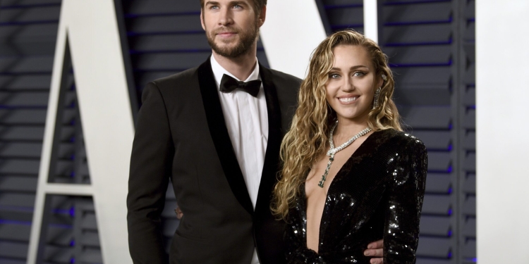 (Celeb News) Miley Cyrus and Liam Hemsworth Clashed Over Partying