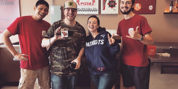 Live Broadcast Ryan Deelon | Wells Plaza (Pizza Market, Wells Clothing Outlet, Naviina | 08.24.19