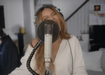 (Trailer) Beyoncé Announces “Making the Gift” ABC Special