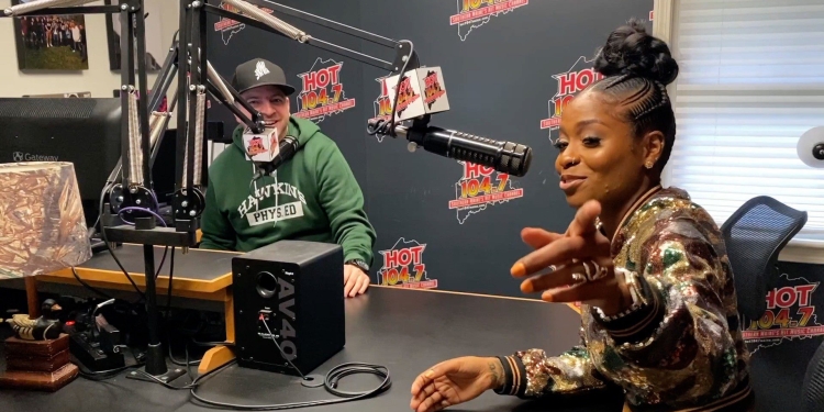 (In Studio) Hoodcelebrityy with Ryan Deelon #NEWAT2MIX