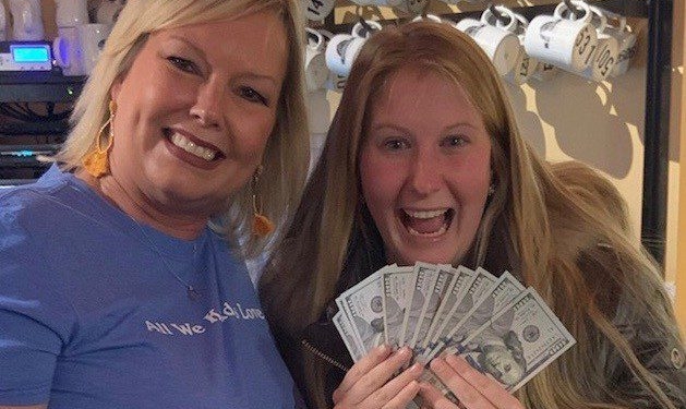 (Maine Winner) Secret Santa Week 3 | Victoria from Buxton