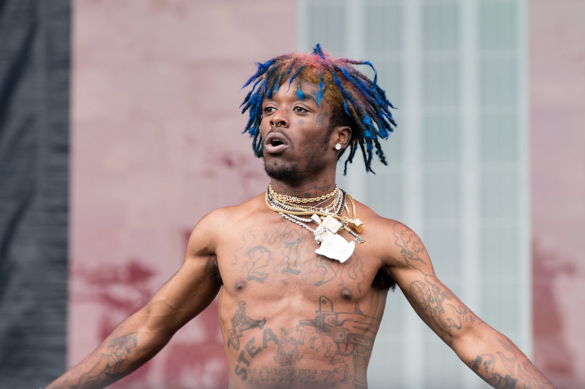 News Lil Uzi Vert Shared A Little Bit To Much About His Personal Life On Twitter Hot Radio Maine
