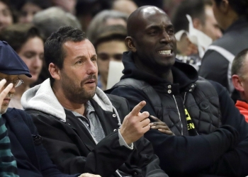 (News) Adam Sandler Snubbed By Oscar’s Leads to Twitter Gold