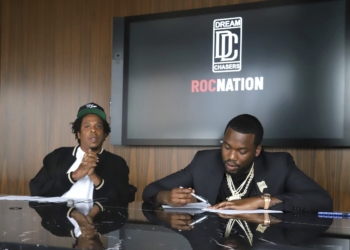 (News) Jay Z and Meek Mill Sending Surgical Masks to Correctional Facilities
