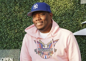 (News) Michael Che is Paying Rent for Residents in Late Grandmother’s Building