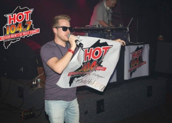 (Listen) Ryan Deelon Has Special Guest Patrick Grey Call Into Hot Mornings