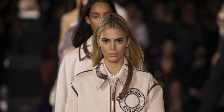 (News) Kendall Jenner Has to Pay Up for 2017 Fyre Festival Fiasco