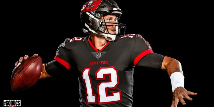 (News) Tom Brady and His Tampa Bay Teamates Defied The NFL and Held a Private Workout