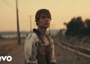 (Watch) Justin Bieber – Holy ft. Chance The Rapper