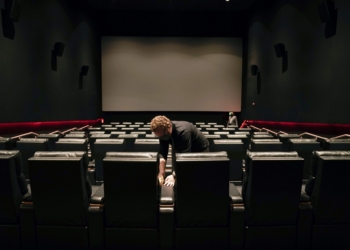 (News)  Regal Cinemas is Closing all 543 U.S. Locations