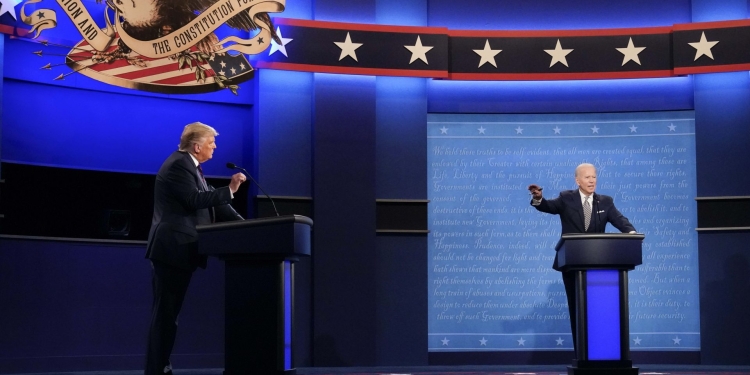 (News) The First Presidental Debate was Chaos