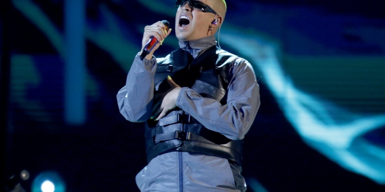 (News) Bad Bunny Tested Positive for Covid-19