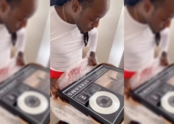 (News) Ace Hood’s Wife Gifts Him Multiple Plaques Commemorating Streams on Independent Releases