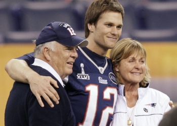 (News) Tom Brady’s Parents Revealed That They Suffered Very Bad Cases of COVID-19