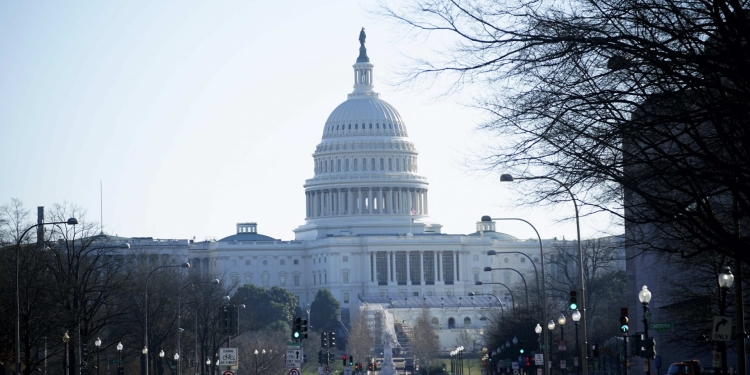 (News) The Internet Reacts to the Rioting at the U.S. Capitol Building