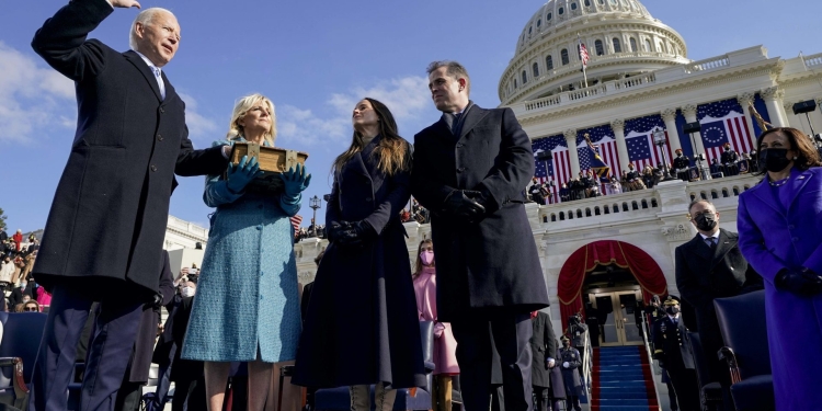 (News) Joe Biden is Sworn in as 46th President of the United States of America
