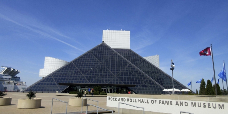 (News) 2021 Rock N Roll Hall of Fame Nominees Announced