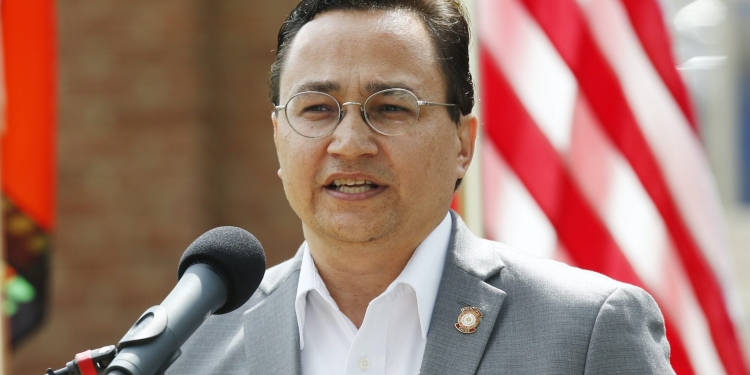 (News) The Chief of the Cherokee Nation Wants Jeep to Stop Using Name