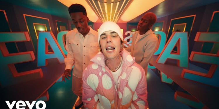 (Watch) Justin Bieber – Peaches ft. Daniel Caesar & Giveon