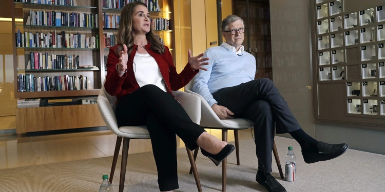 (News) Bill & Melinda Gates File for Divorce