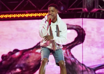 (News) Kid Cudi Is Looking For A Personal Blunt Roller