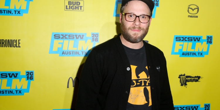 (News) Seth Rogen Calls Out Emmy Awards While Presenting Award