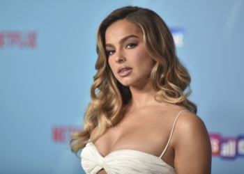 (News) Addison Rae Signs Multi-Picture Deal With Netflix