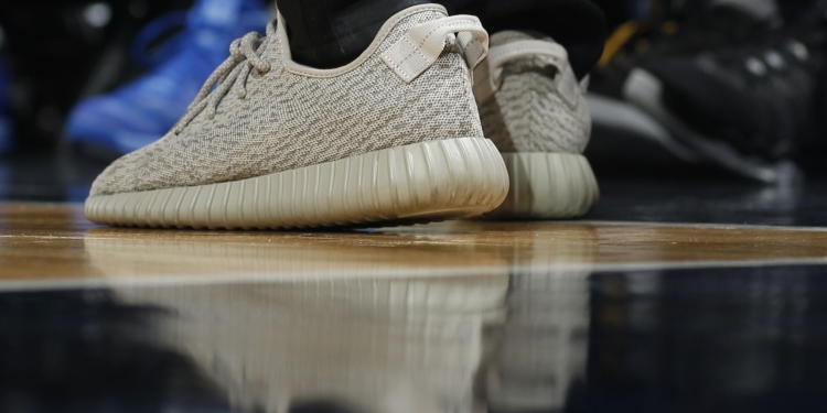(News) Ye’s Yeezy Brand Is Being Sued For Shipping Delays