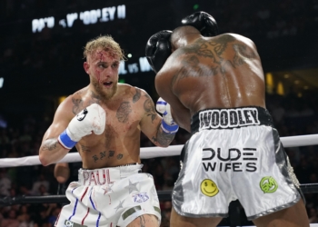 (News) Jake Paul Knocks Out Tyron Woodley In Rematch