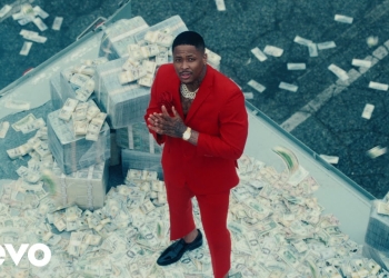 (Watch) YG ft. J. Cole & Moneybagg Yo – Scared Money