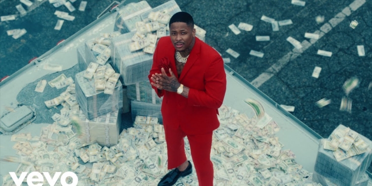 (Watch) YG ft. J. Cole & Moneybagg Yo – Scared Money