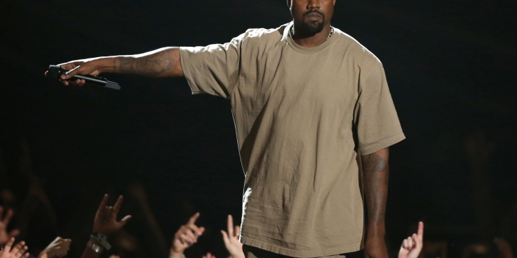 (News) Kanye West Gets Suspended From Instagram