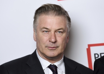 (News) Alec Baldwin Returns To Acting