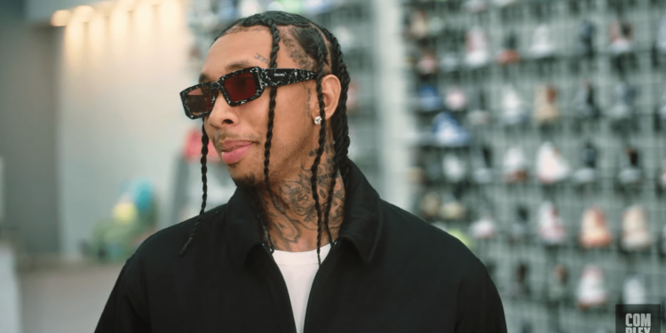 (Watch) Tyga Goes Sneaker Shopping With Complex