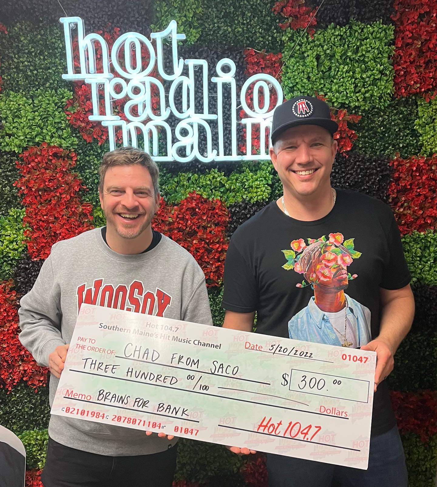 Shout out to Chad from Saco - He just picked up his $300 #BrainsForBank prize! Next chance to play is coming up at 5pm with @aullthat & it’s made Hot in Maine by @leeautomalls 🧠🏦#MaineMadeWinners