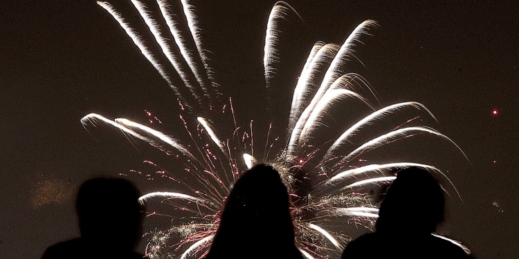 (Local) Where To Watch 4th of July Fireworks