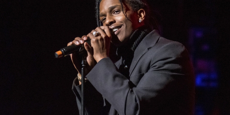 (News) A$AP Rocky Mosh Pit Video Goes Viral