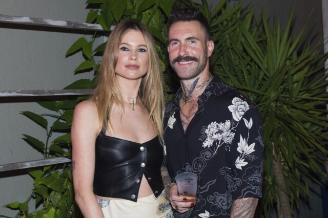 Adam Levine Behati Prinsloo