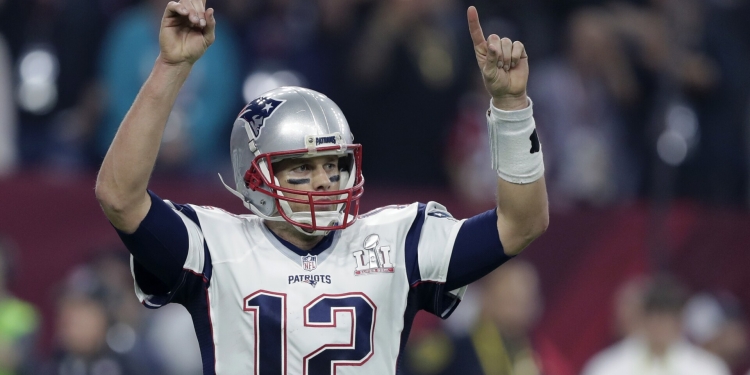 (News) U.S. Flag Re-Signed by Tom Brady Hitting Auction with a Starting Price of $299K
