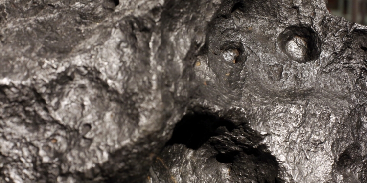 Maine Mineral & Gem Museum Offering Reward
