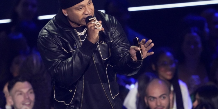 LL Cool J Is Bringing THE F.O.R.C.E. Tour To Celebrate Hip-Hop’s 50th Anniversary