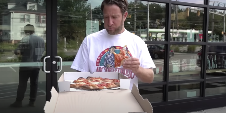 Watch Dave Portnoy’s Portland Pizza (and Lobster Roll) Reviews