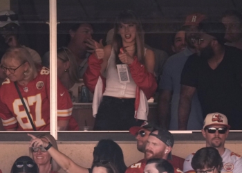 Heinz & The Empire State Building Commemorate Taylor Swift’s Favorite Football Game Snack