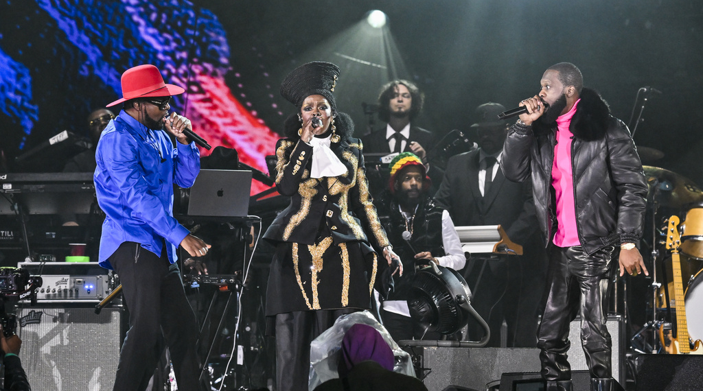 The Miseducation of Lauryn Hill 25th Anniversary Tour Is Extended